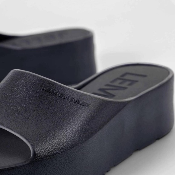 Lemon Jelly Black Women’s Sandals Size 37 - Picture 4 of 11